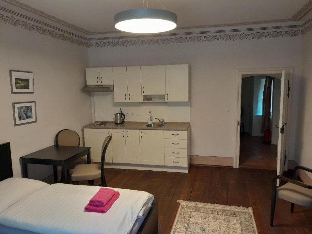 Klasterni Apartmany Cesky Krumlov Exterior photo